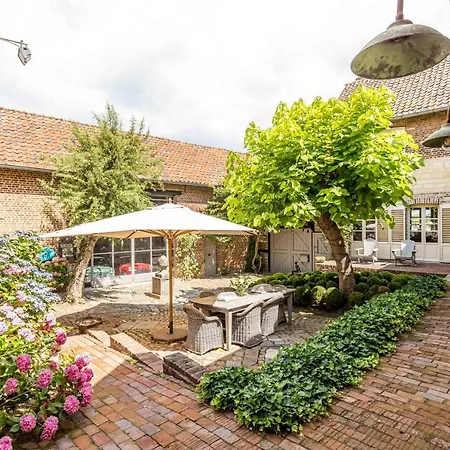 Sint Michielshof, Sfeervolle Carre Boerderij Vlakbij Maastricht Penzion *