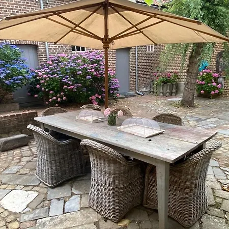 Penzion Sint Michielshof, Sfeervolle Carre Boerderij Vlakbij Maastricht
